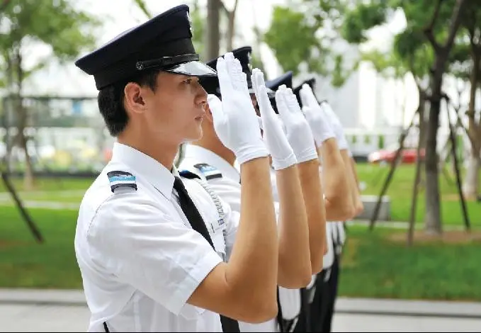 上海浦东商场及商业大厦保安